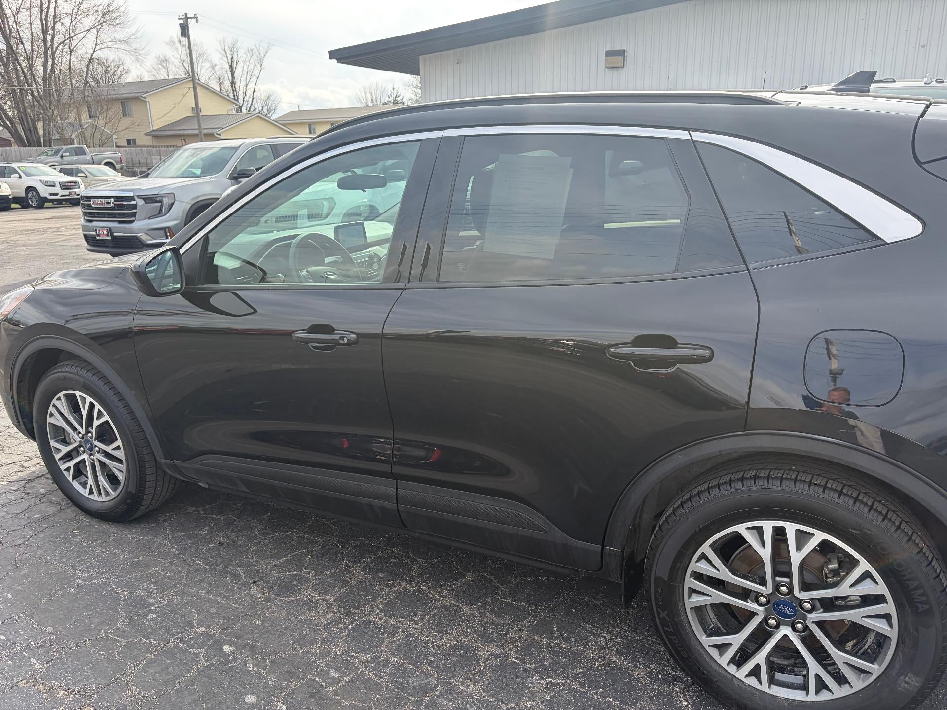 2020 Ford Escape SEL