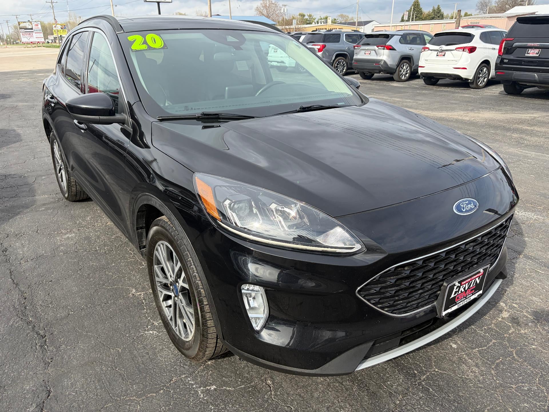 2020 Ford Escape SEL