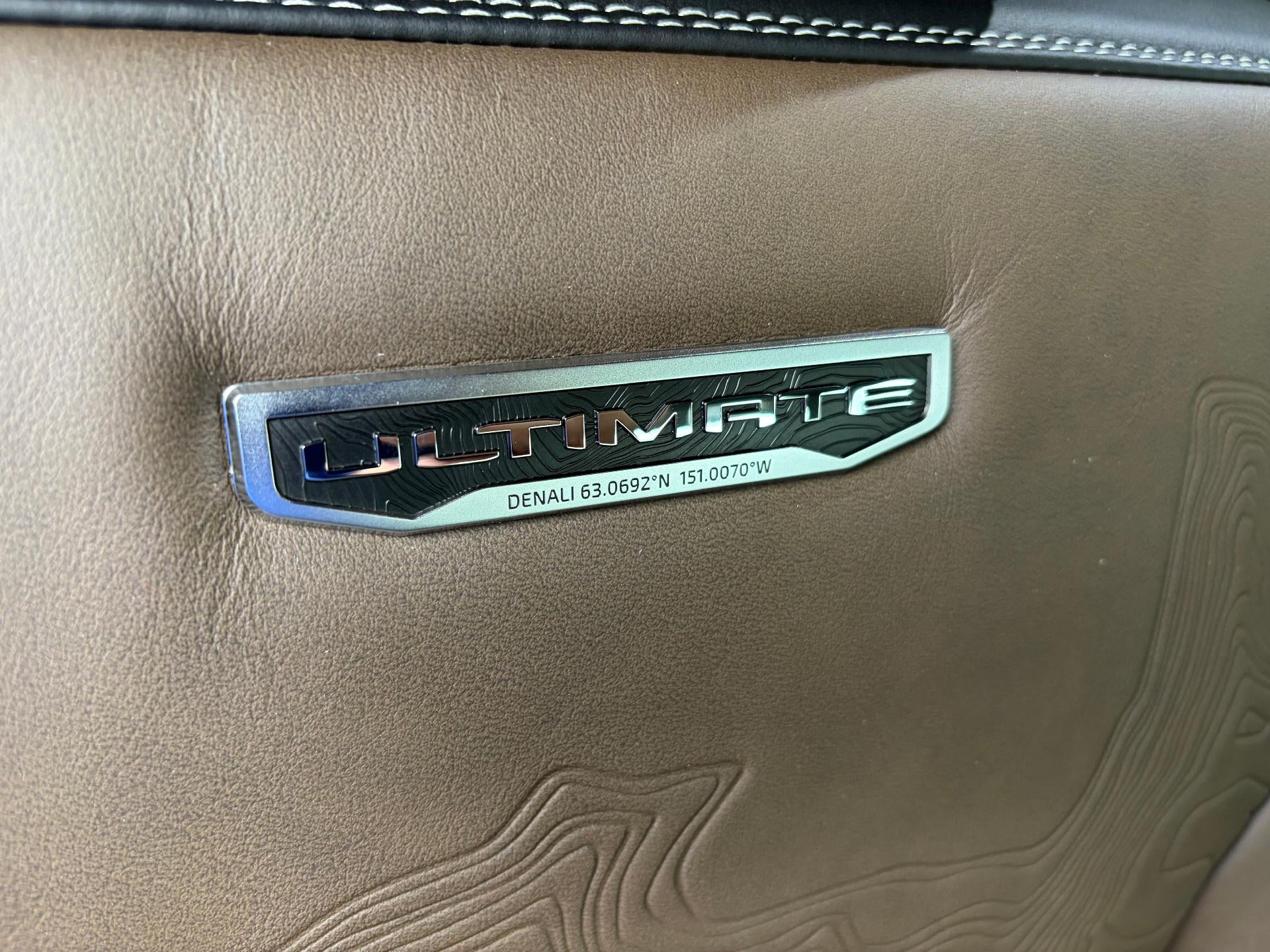 2027 GMC Acadia Denali Ultimate