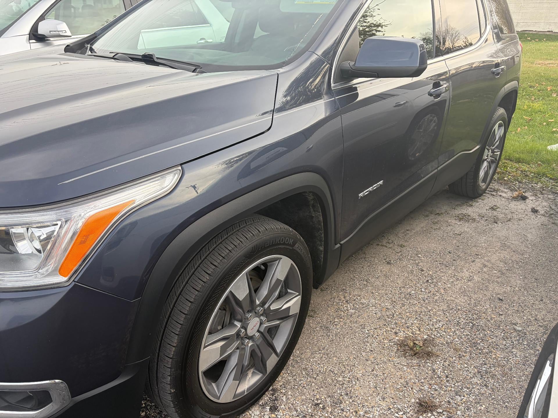2018 GMC Acadia SLT