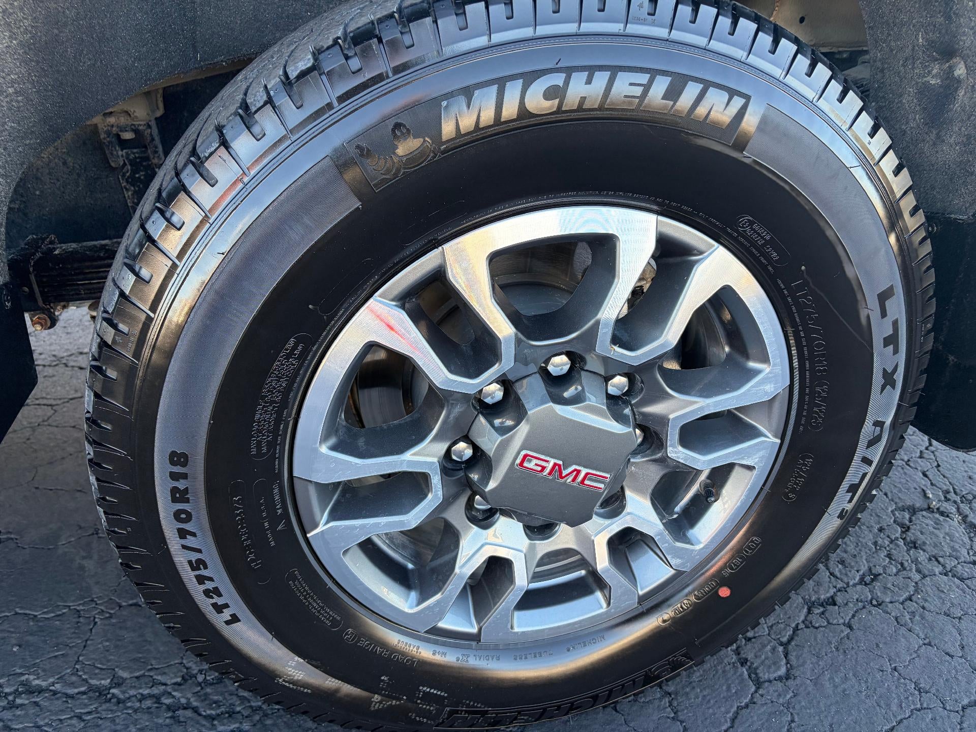 2023 GMC Sierra 2500 HD SLE
