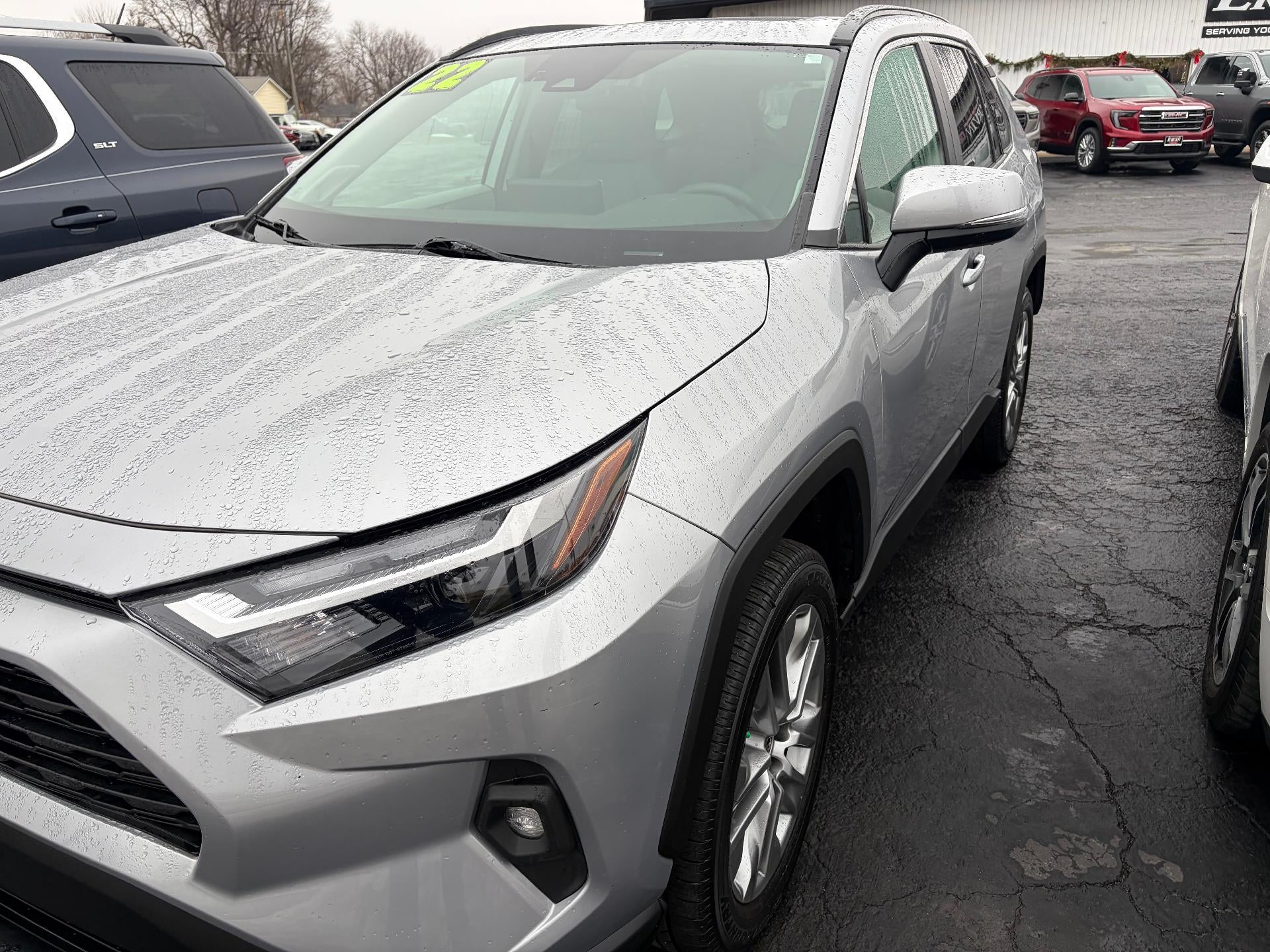 2022 Toyota RAV4 XLE Premium