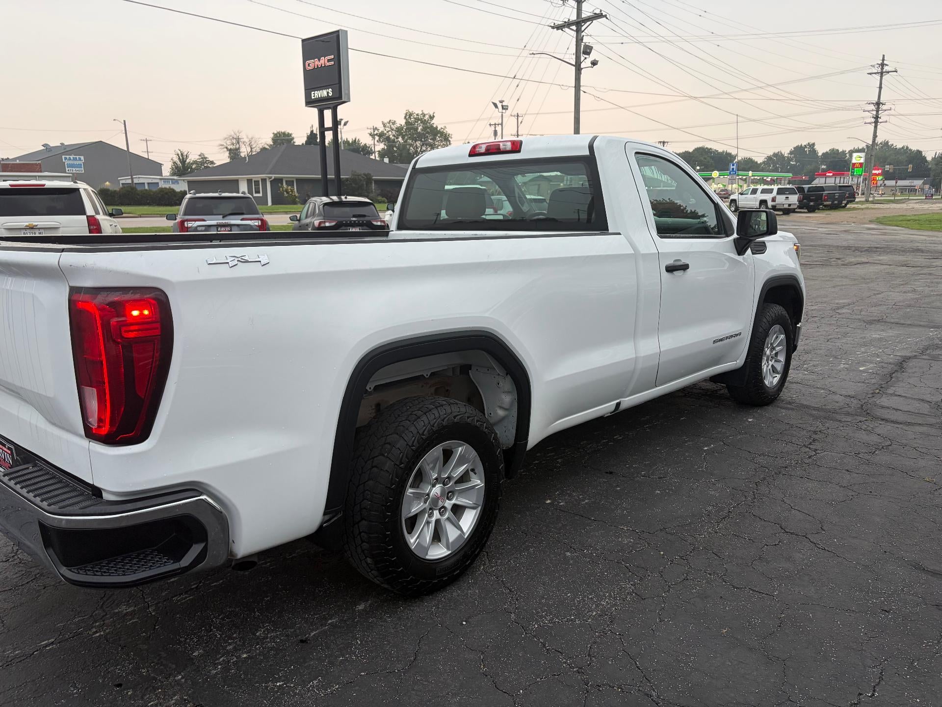 2023 GMC Sierra 1500 Pro