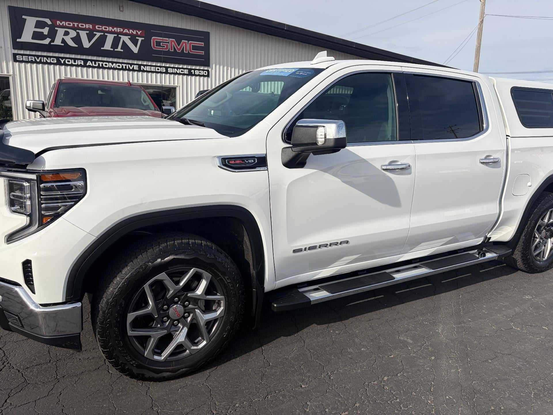 2024 GMC Sierra 1500 SLT