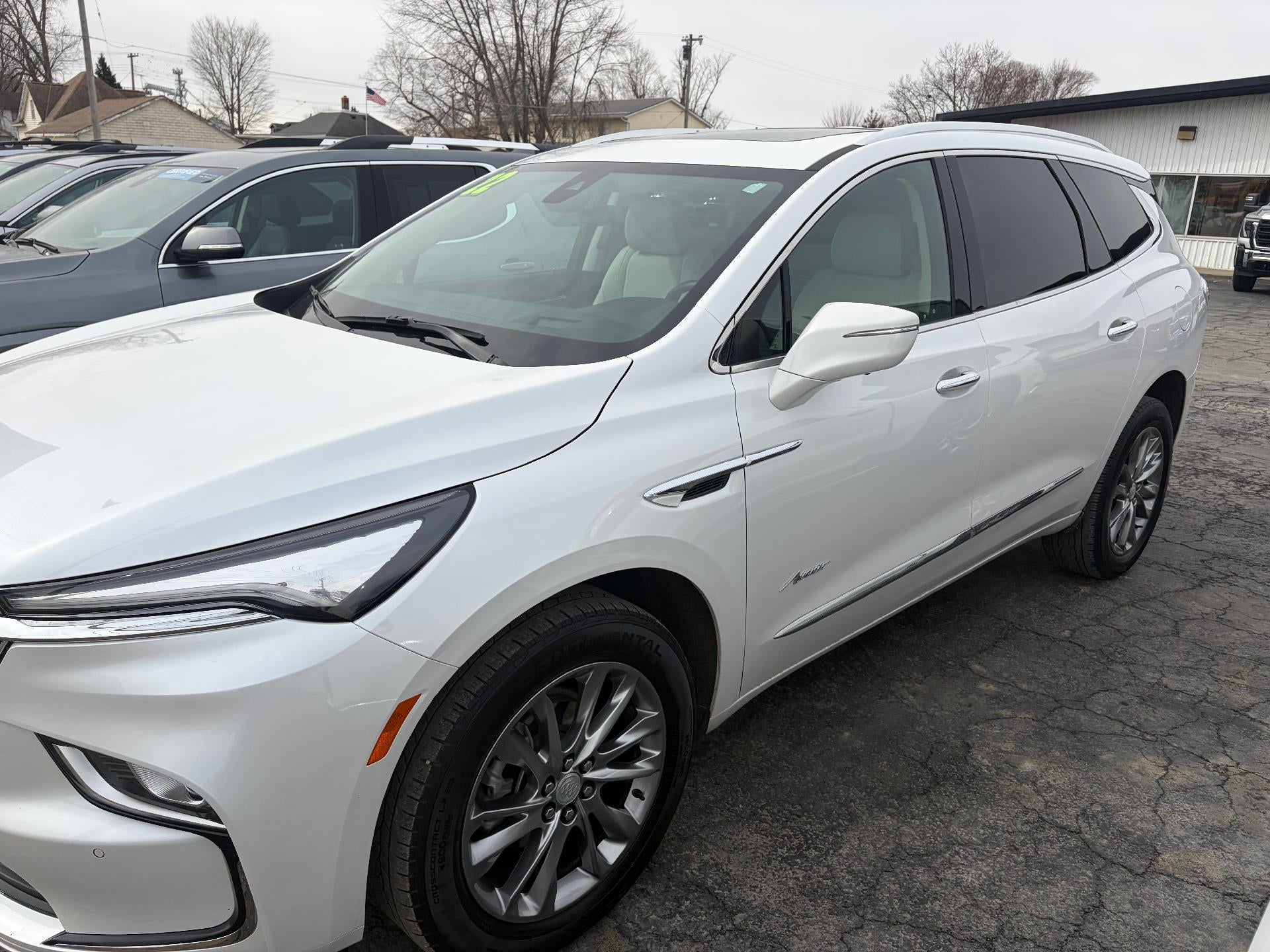 2022 Buick Enclave Avenir